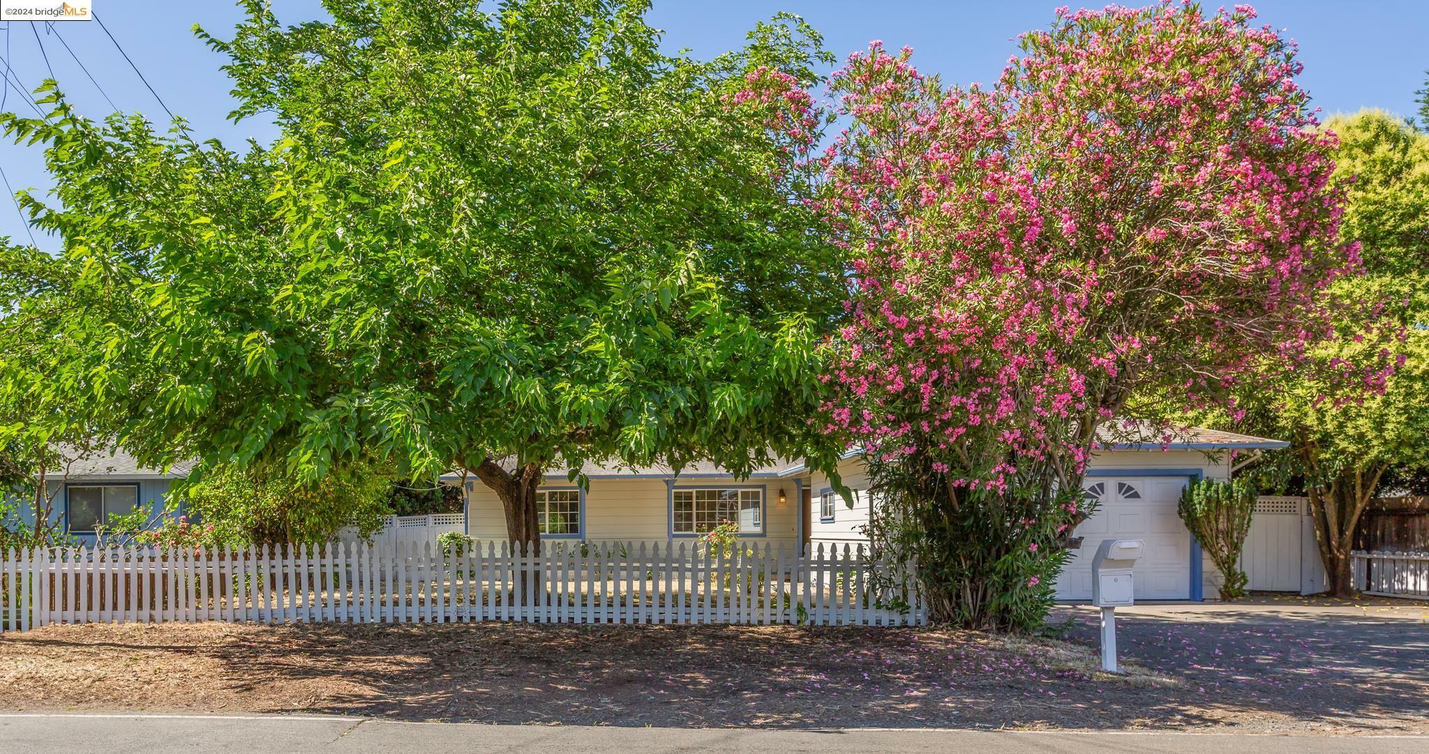 Property Photo:  3484 Euclid Ave  CA 94519 