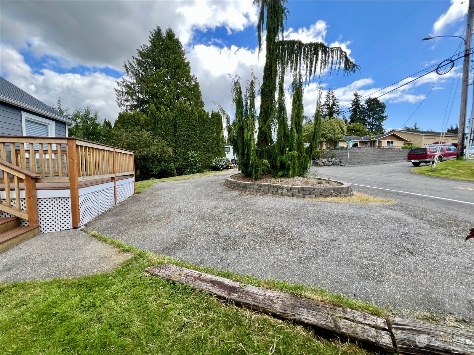 Property Photo:  6125 46th Street NE  WA 98270 