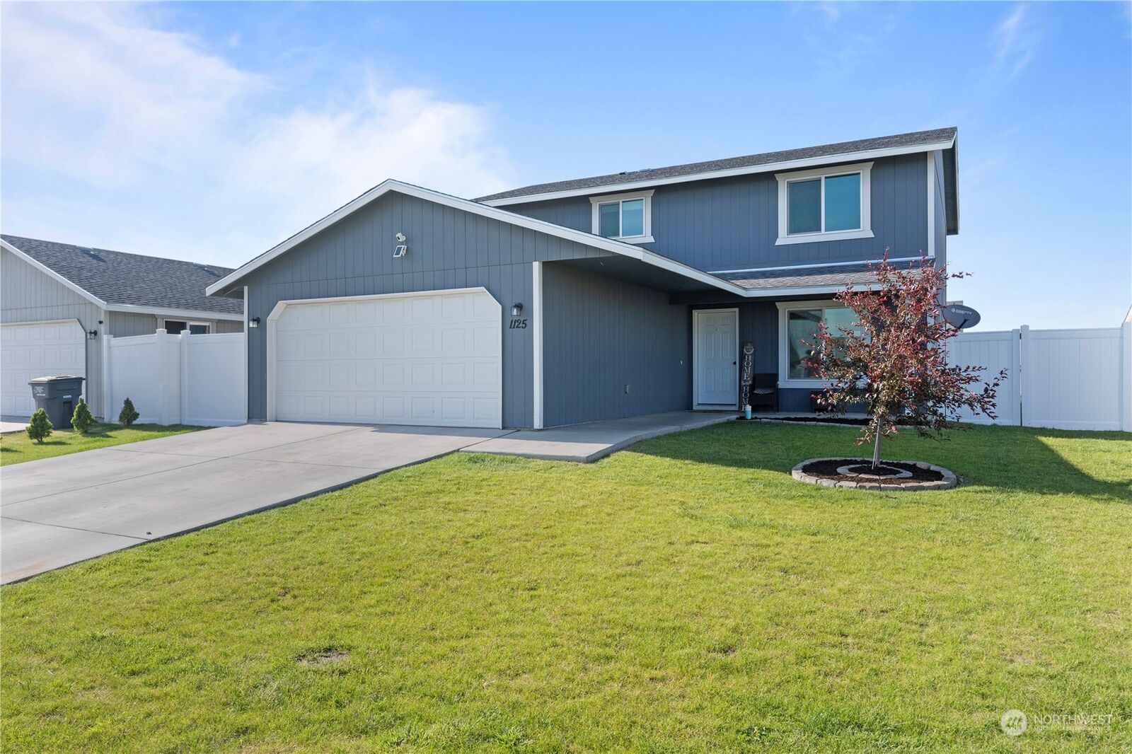 Property Photo:  1125  Sandstone Street  WA 99344 
