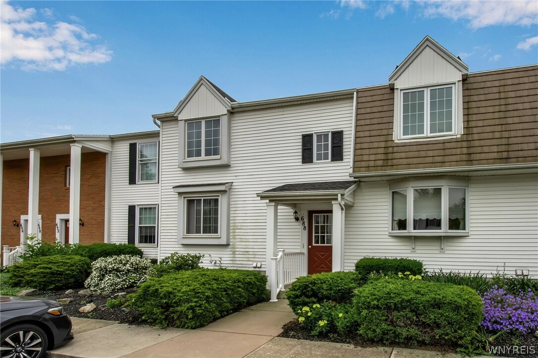 Property Photo:  688 Sattle Drive  NY 14174 
