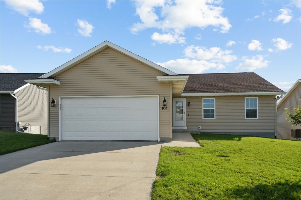 Property Photo:  108 Viking Drive  IA 52349 