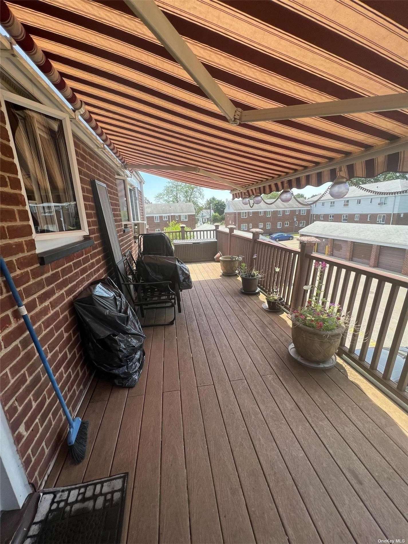 Property Photo:  227-08 88th Avenue Uppr  NY 11427 