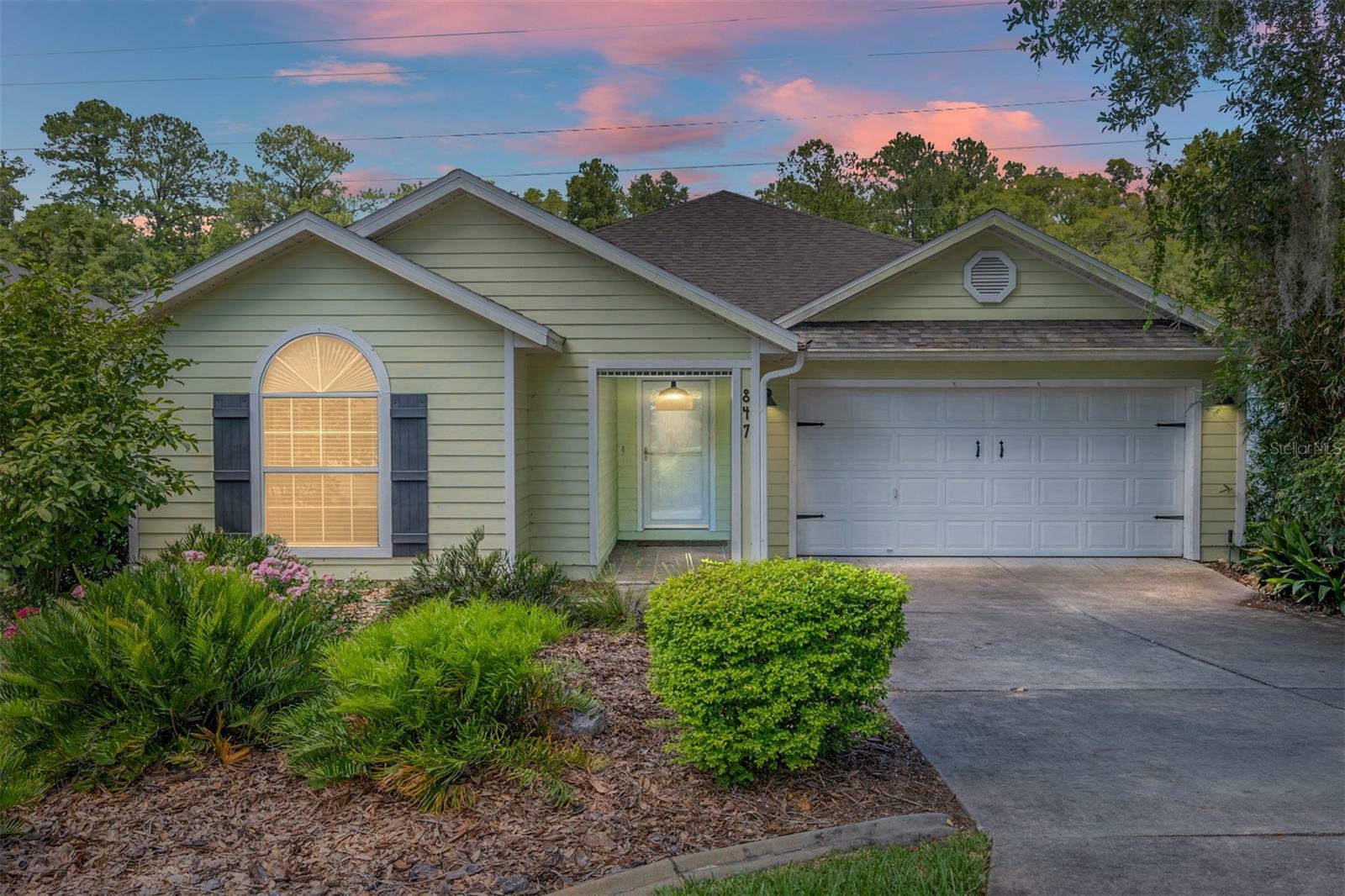 Property Photo: 847 NW 122nd Terrace FL 32669