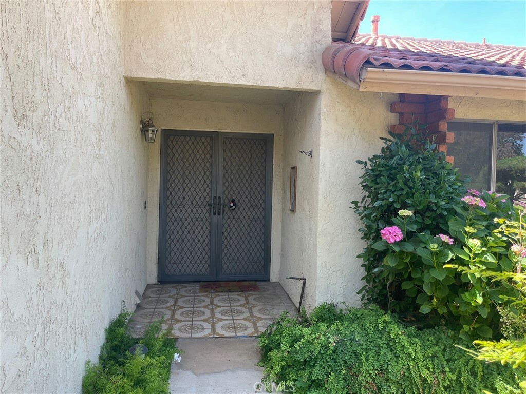 Property Photo:  2059 Aspen Drive  CA 92545 