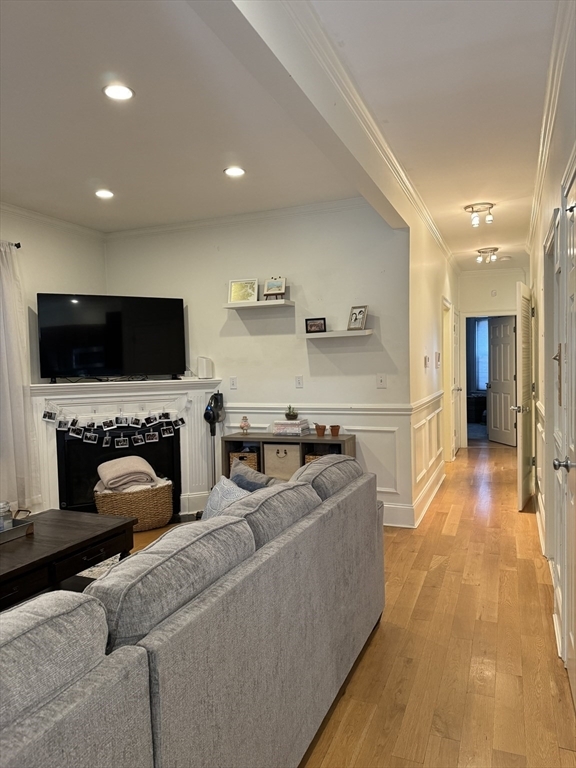 Property Photo:  693 East 7th Street 1  MA 02127 