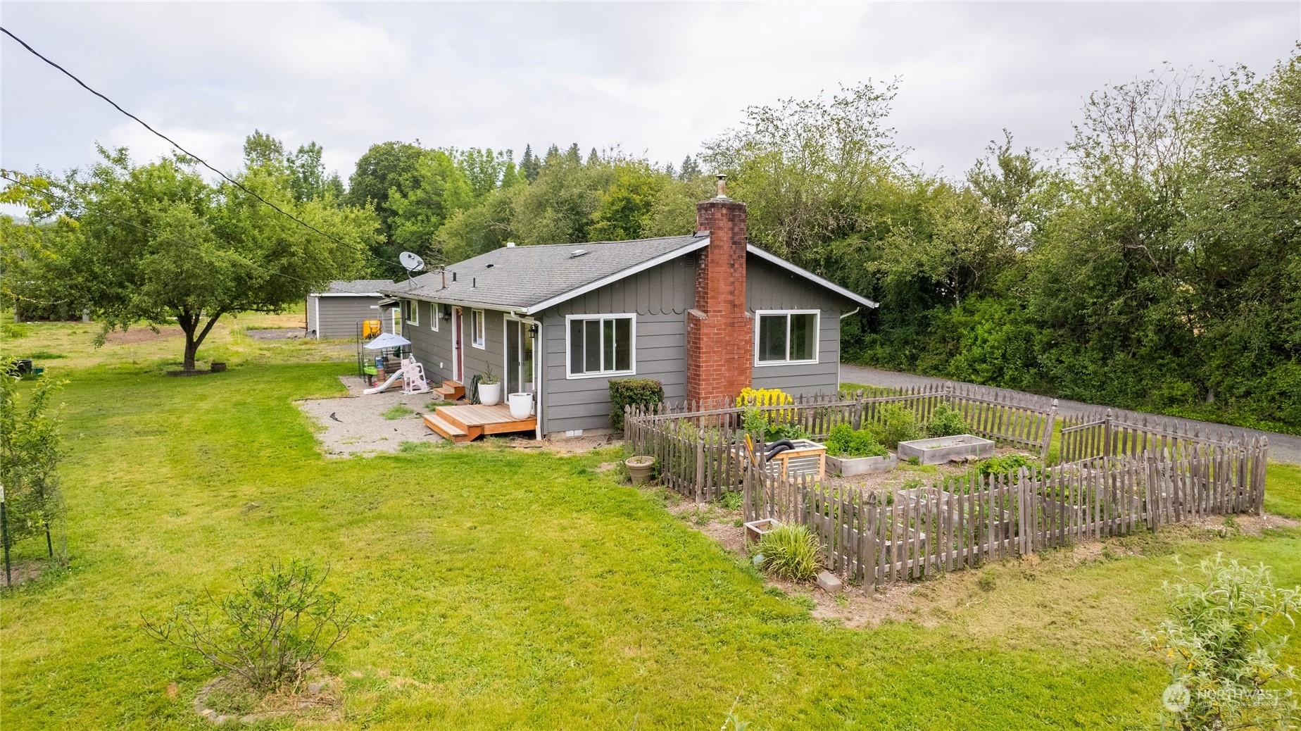 Property Photo:  177 Kingsway Drive  WA 98611 