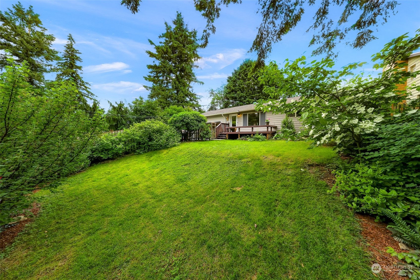 Property Photo:  438 Hilltop Drive  WA 98284 