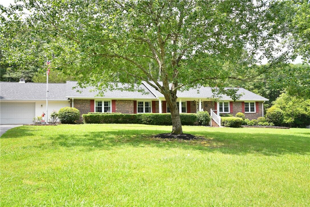 Property Photo:  116 Oakland Drive  SC 29673 