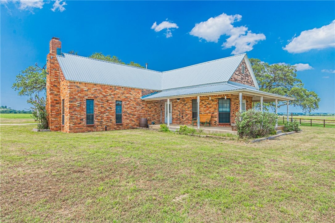 Property Photo:  170 Cr 265 Road  TX 76442 