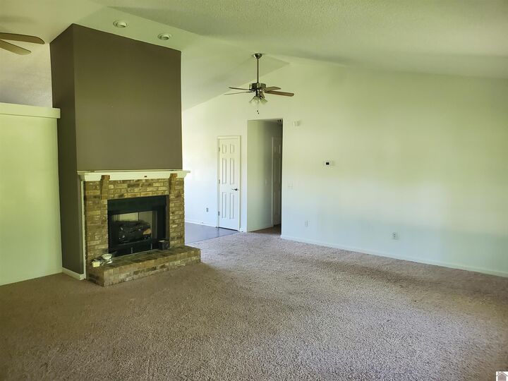 Property Photo: 1565 Bleich Road KY 42003