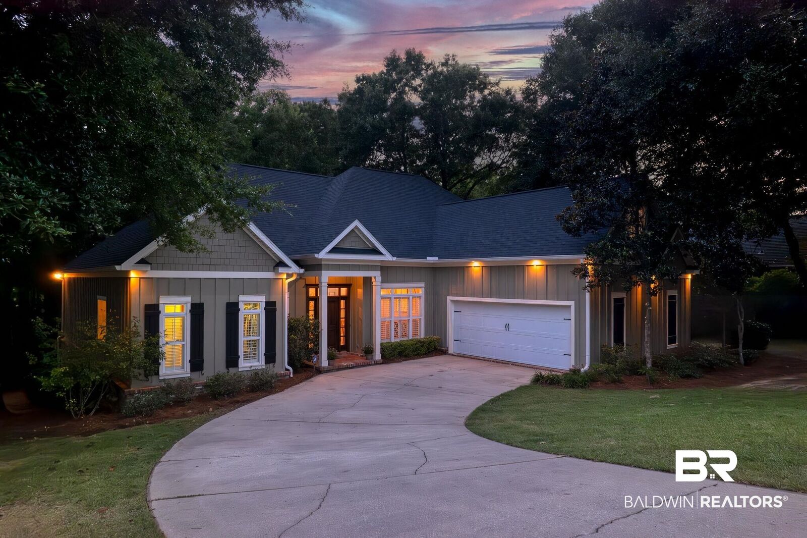 Property Photo:  9546 Hackberry Court  AL 36527 