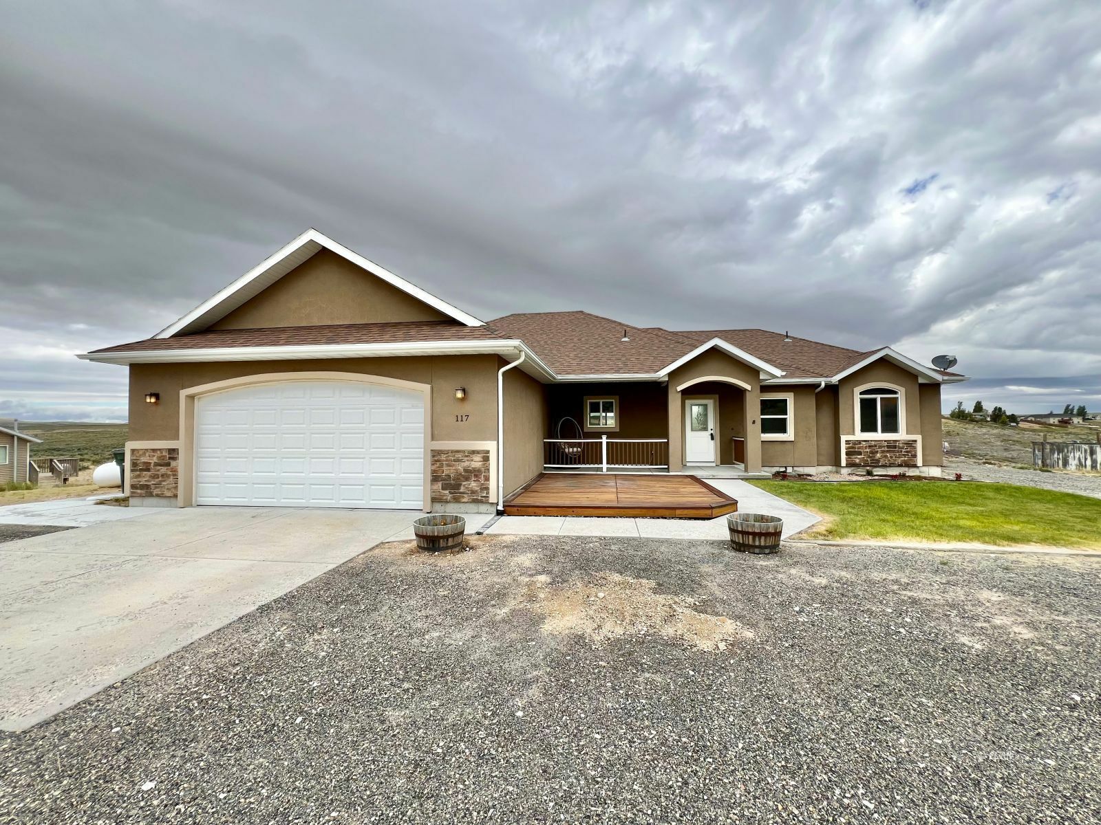 Property Photo: 117 Glenvista Drive NV 89815