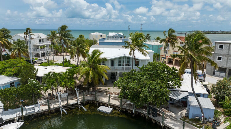 Property Photo:  62900 Overseas Highway 19  FL 33050 