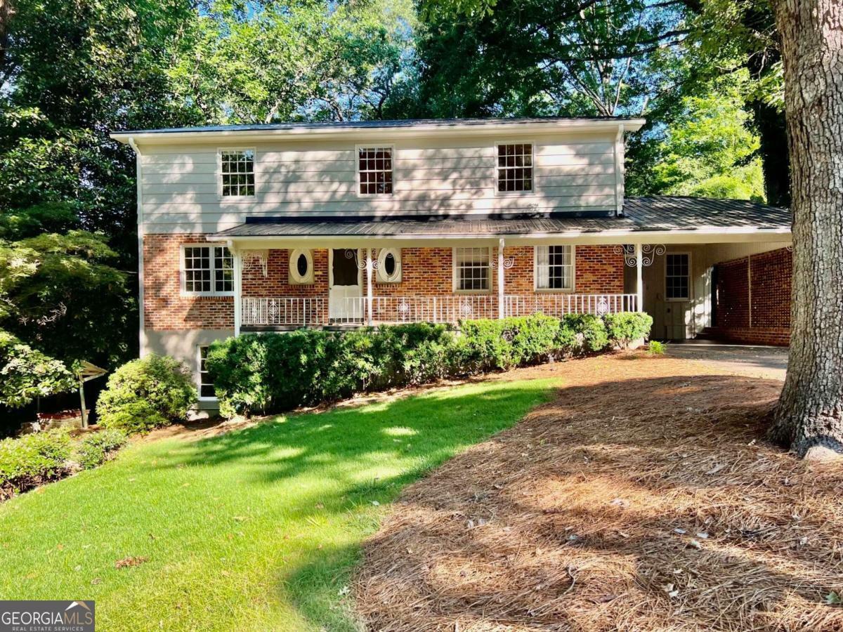 Property Photo:  210 Riverside Drive  GA 30606 