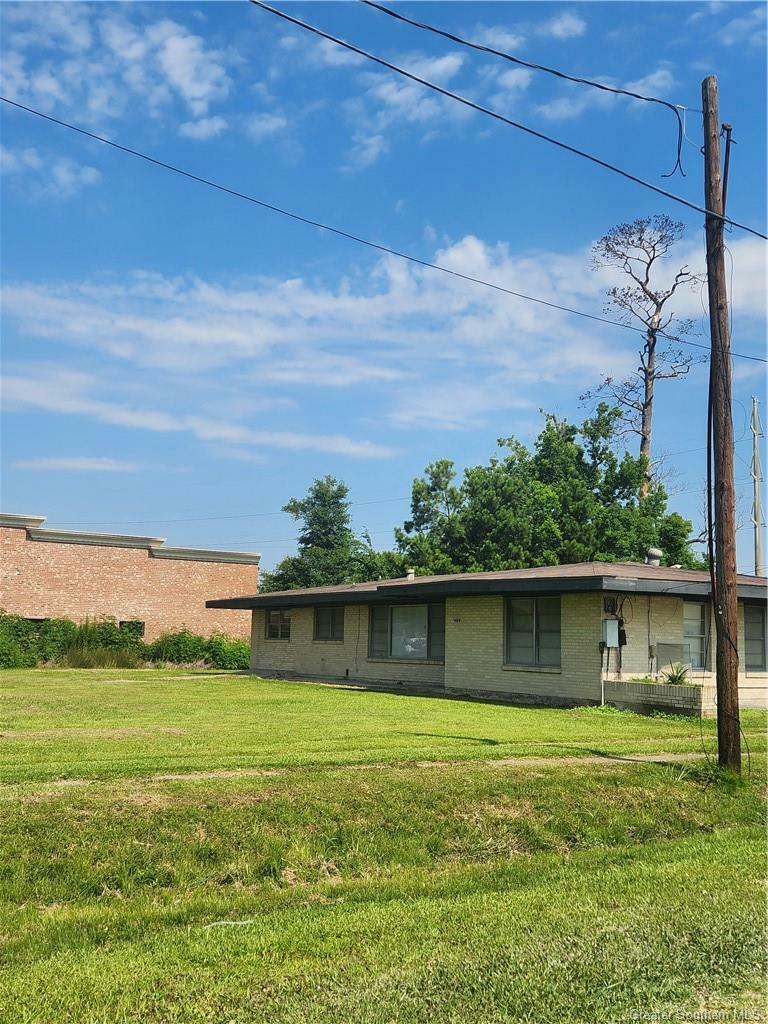 Property Photo:  3404 Maplewood Drive  LA 70663 