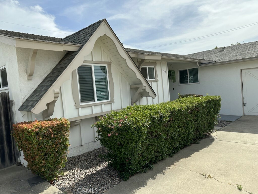 Property Photo:  496 Downing Lane  CA 93455 