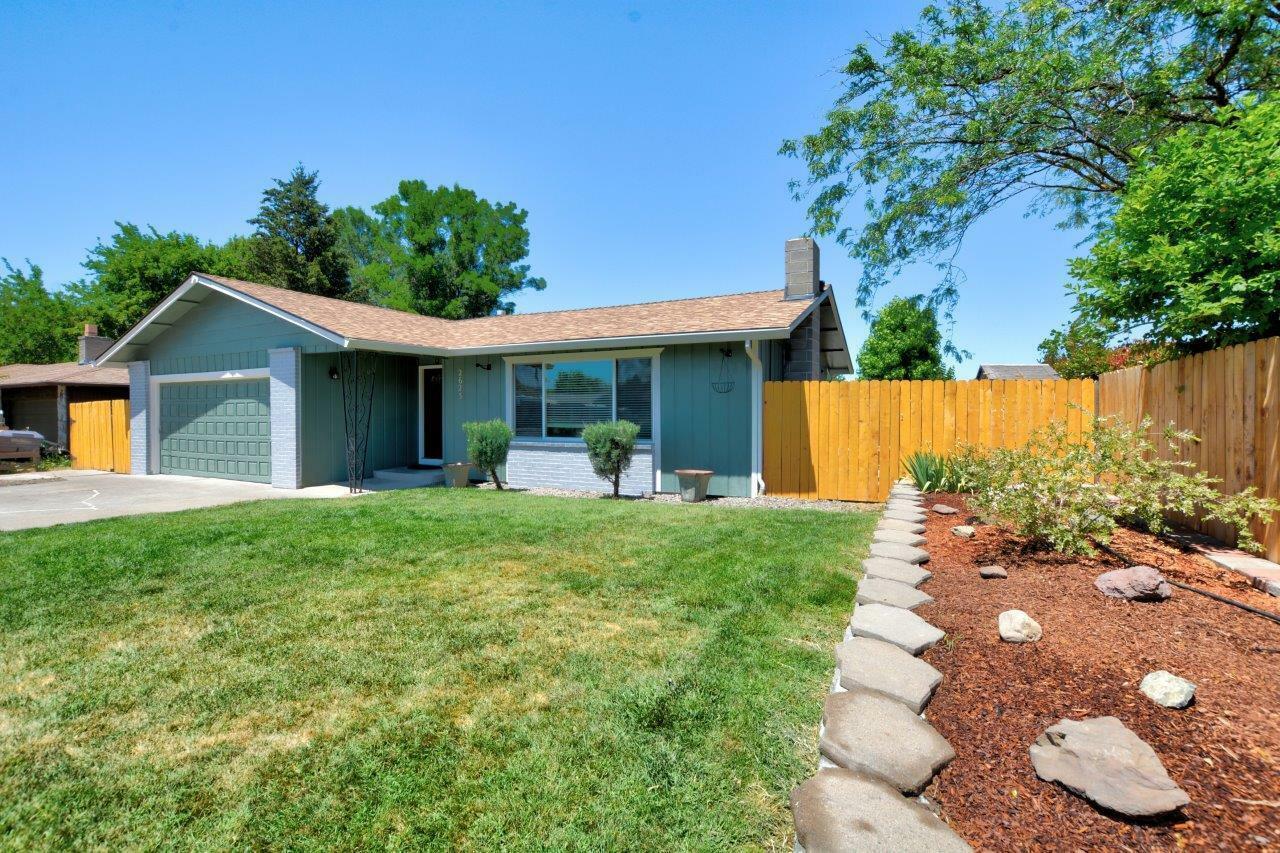 2625 Pomona Way  Medford OR 97504 photo