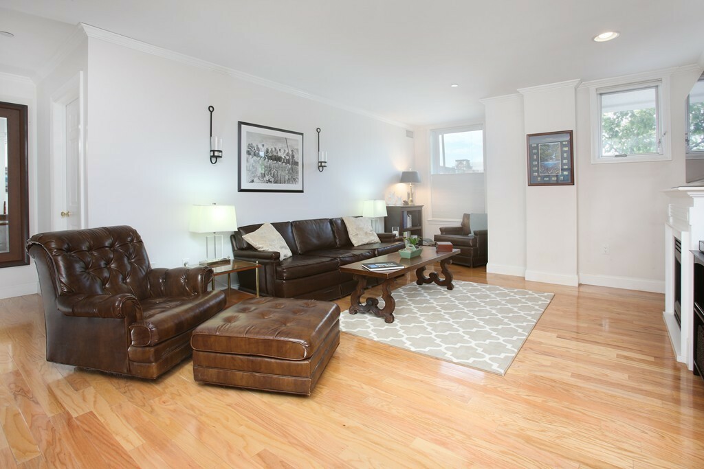 Property Photo:  65 Chelsea Street 104  MA 02129 