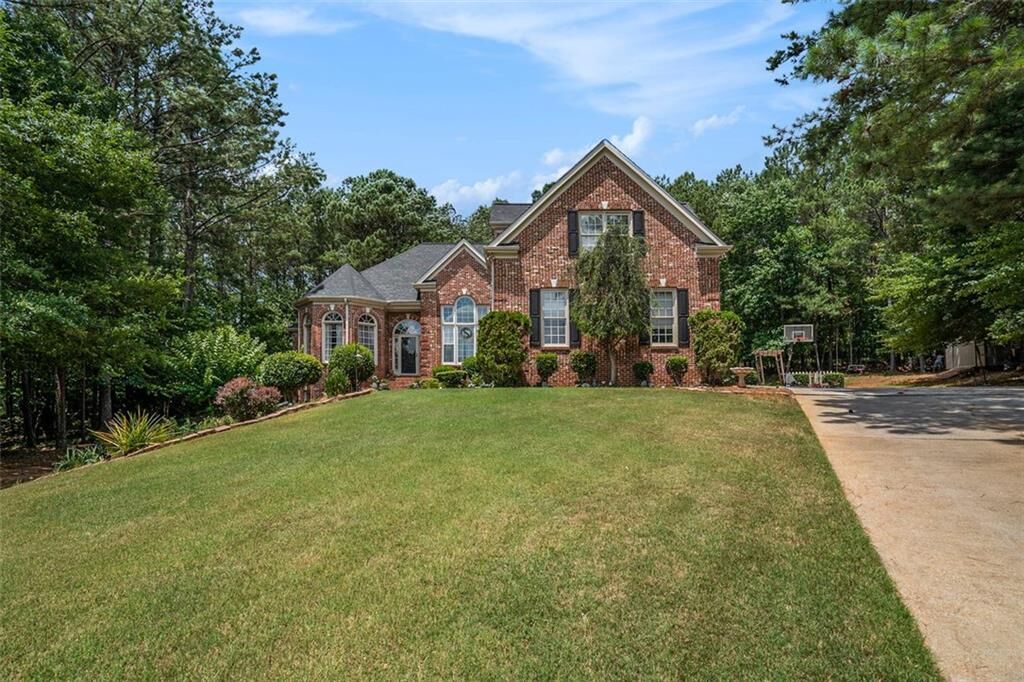 Property Photo:  401 Silverton Drive  GA 30252 