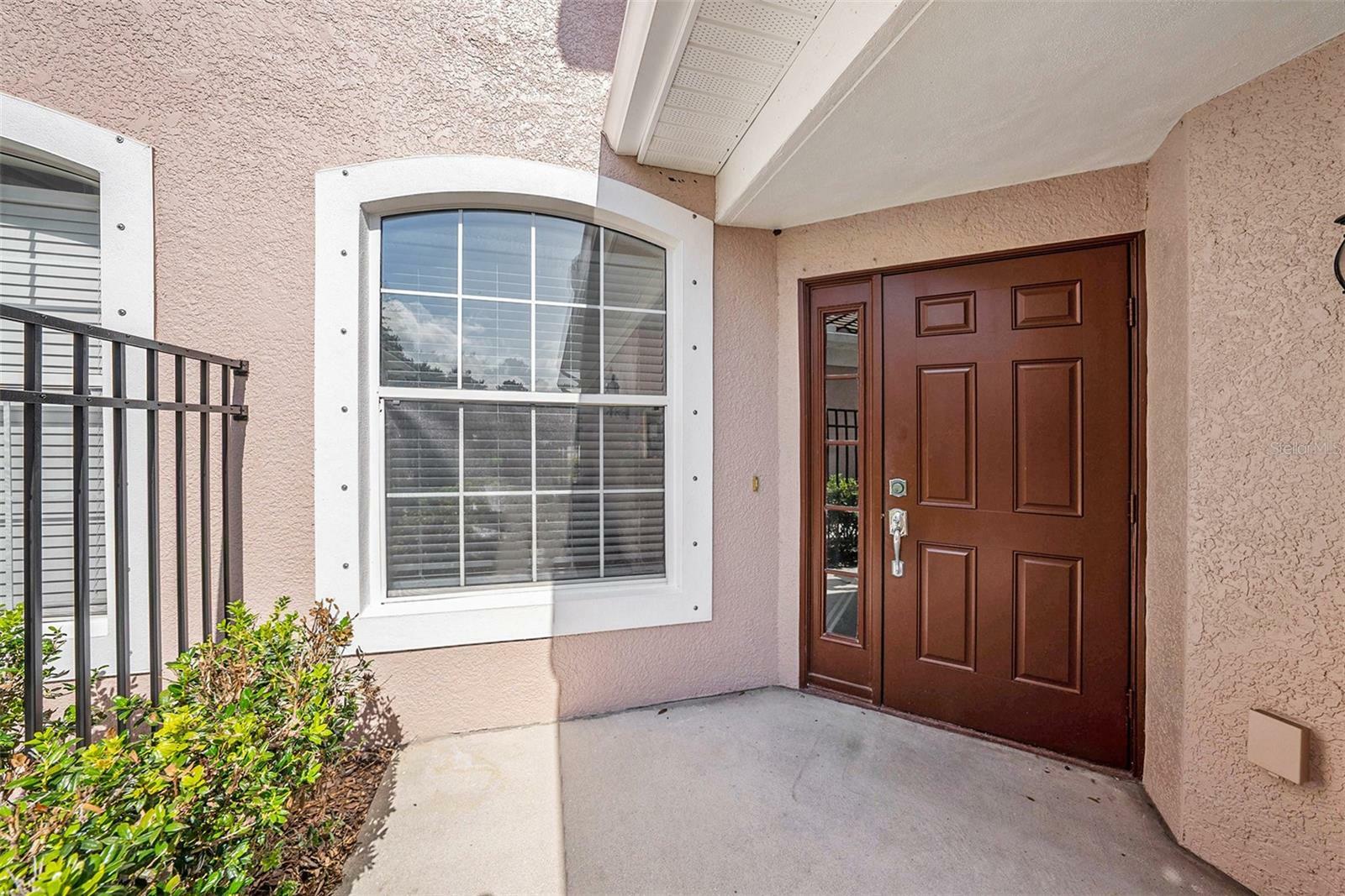 Property Photo:  874 Lantern Way 874  FL 33765 