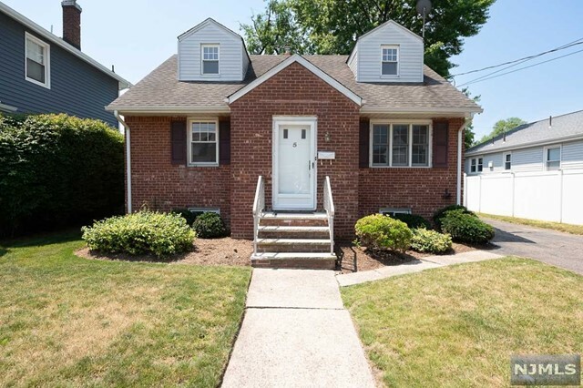 Property Photo:  5 Prospect Avenue  NJ 07662 