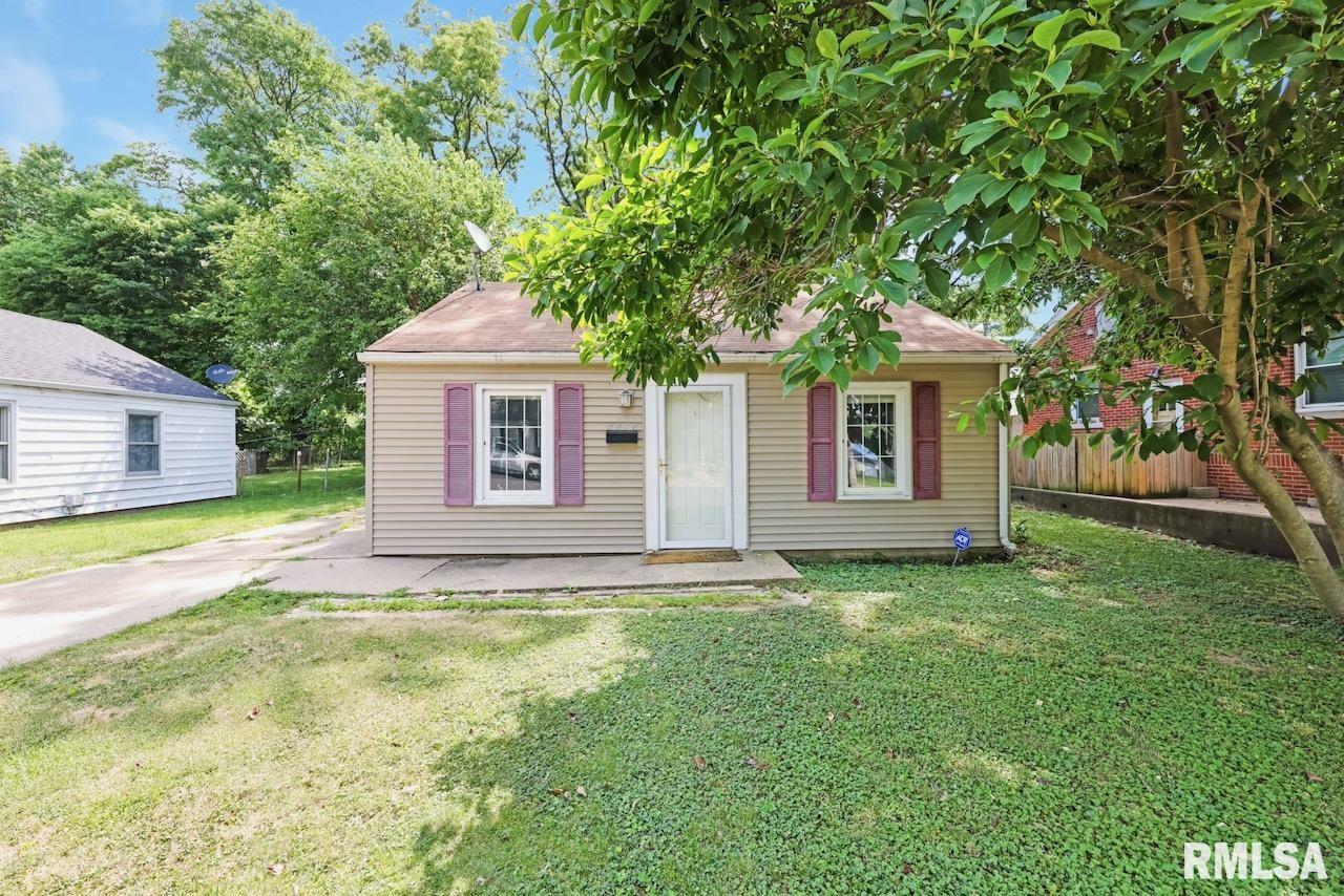 Property Photo:  3918 N Ashton Avenue  IL 61614 