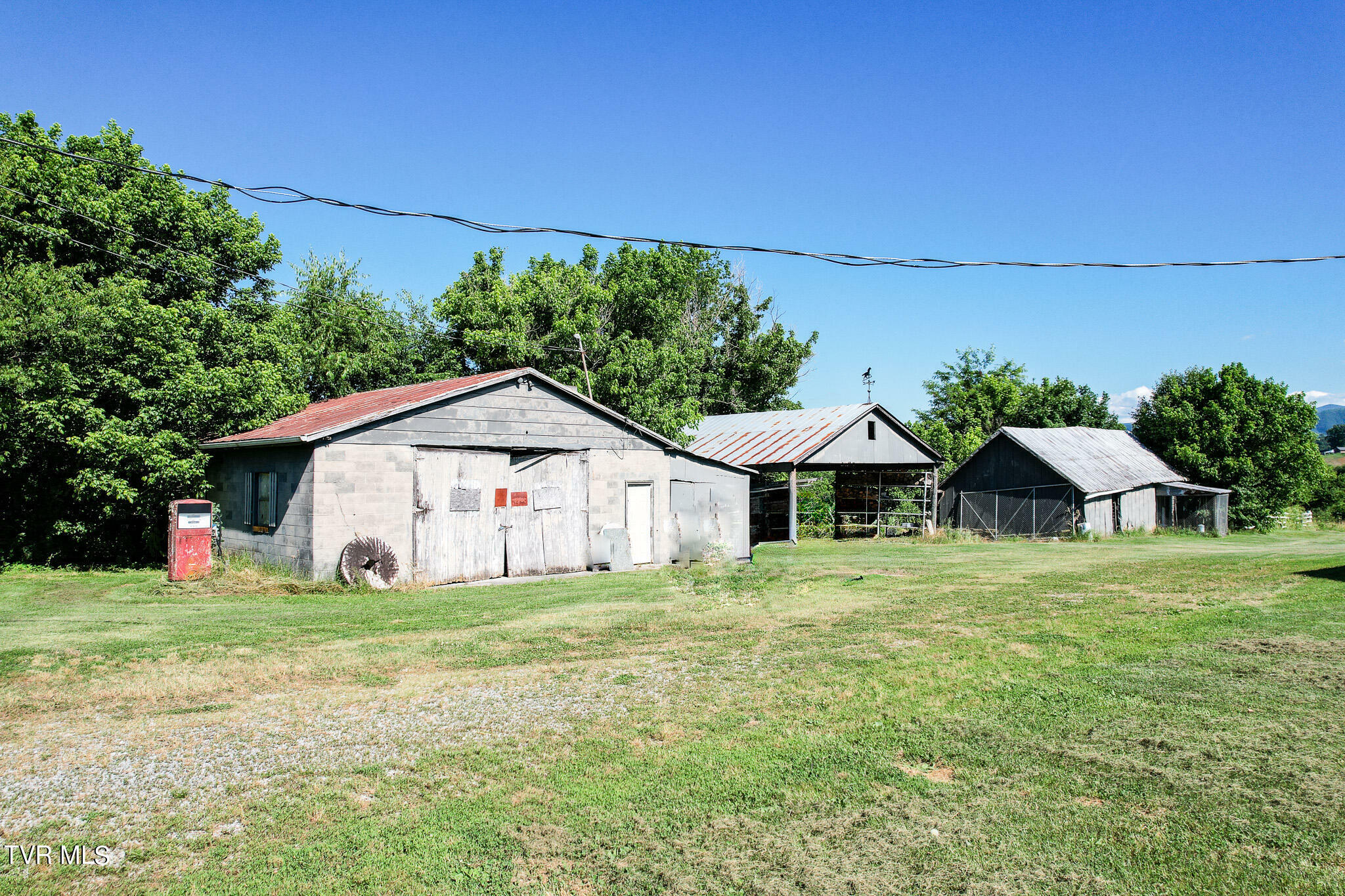 Property Photo:  159 Lester Snapp Road  TN 37681 