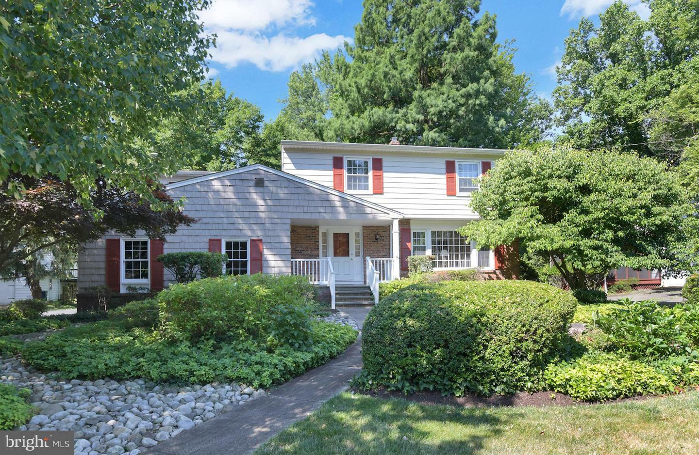 Property Photo:  23 Merion Place  NJ 08648 