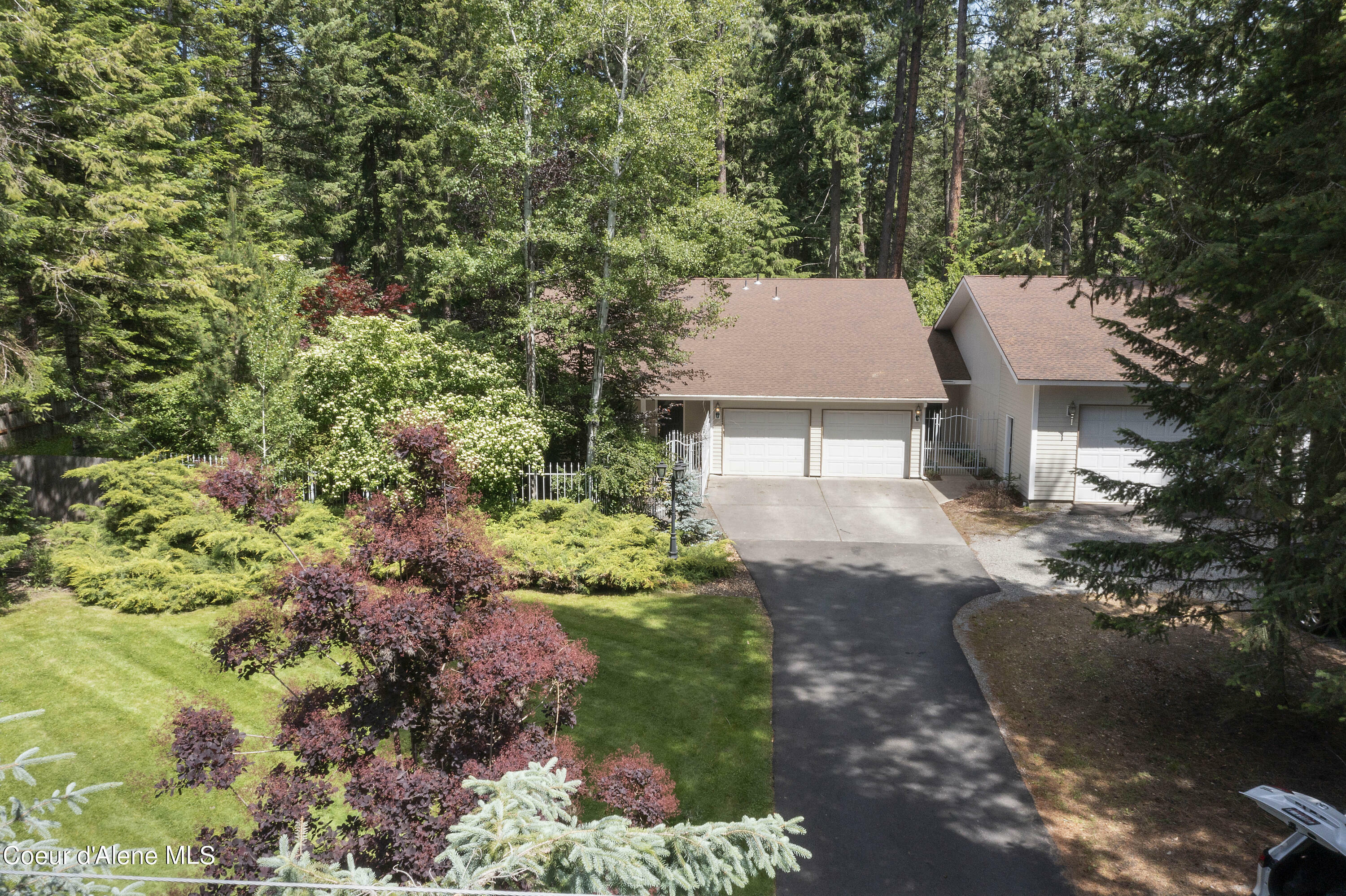 Property Photo:  11564 N Saxon Dr  ID 83835 