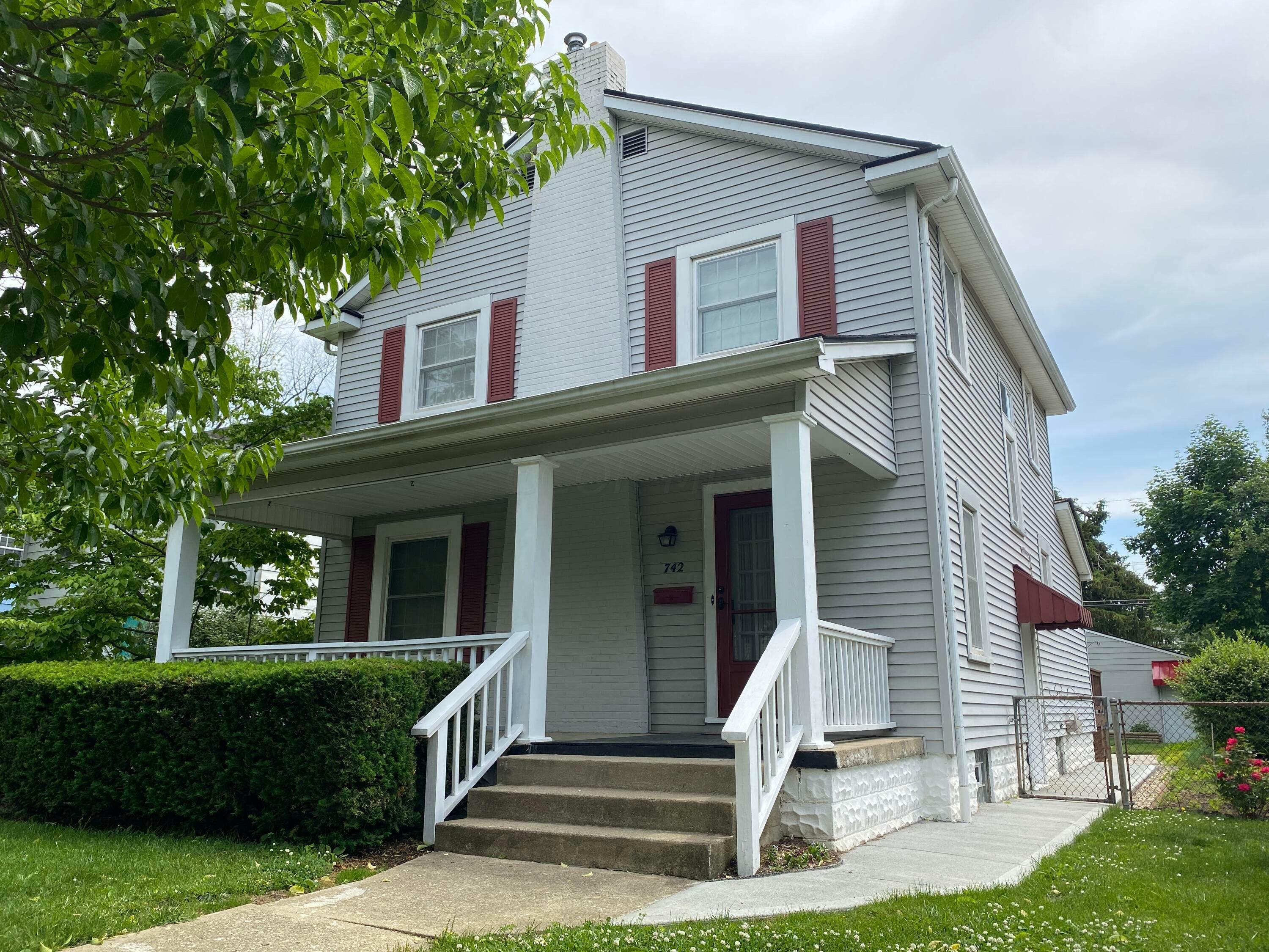 Property Photo:  742 Chelsea Avenue  OH 43209 