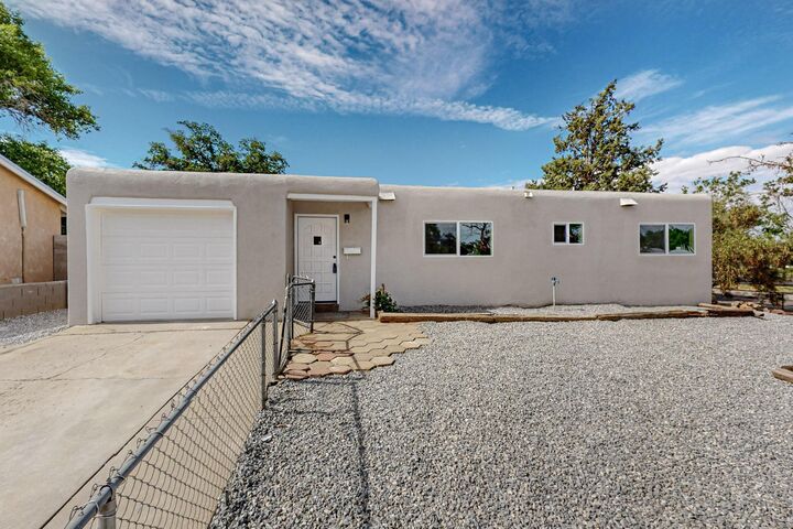 9500 Aspen Avenue NE  Albuquerque NM 87112 photo