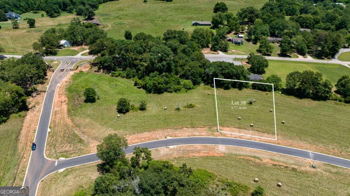 Property Photo: 1381 Malcom Estates Ridge Lot 38 GA 30622