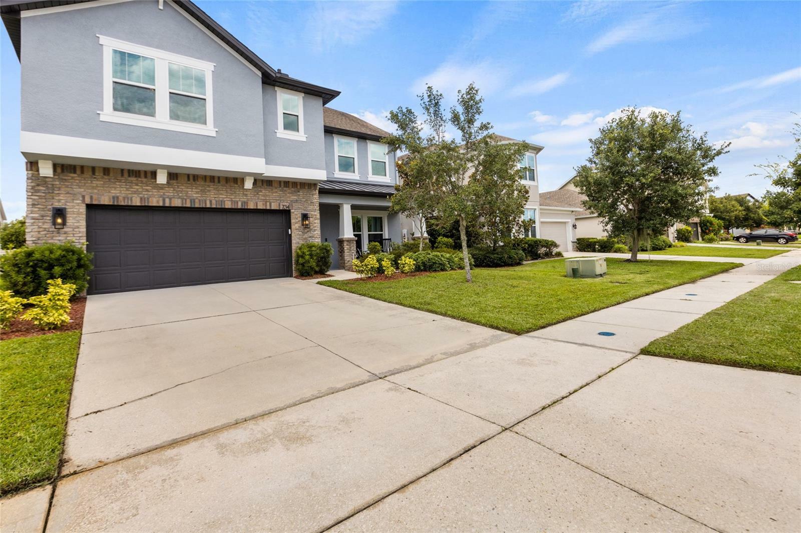 Property Photo:  734 Maple Leaf Loop  FL 32708 