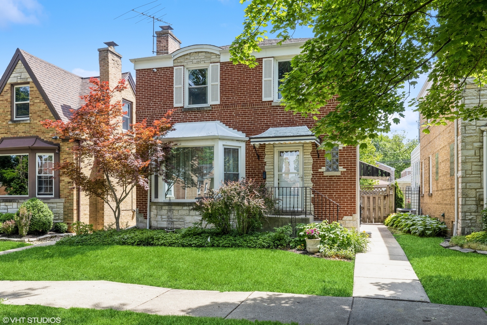 Property Photo:  1851 N Natoma Avenue  IL 60707 