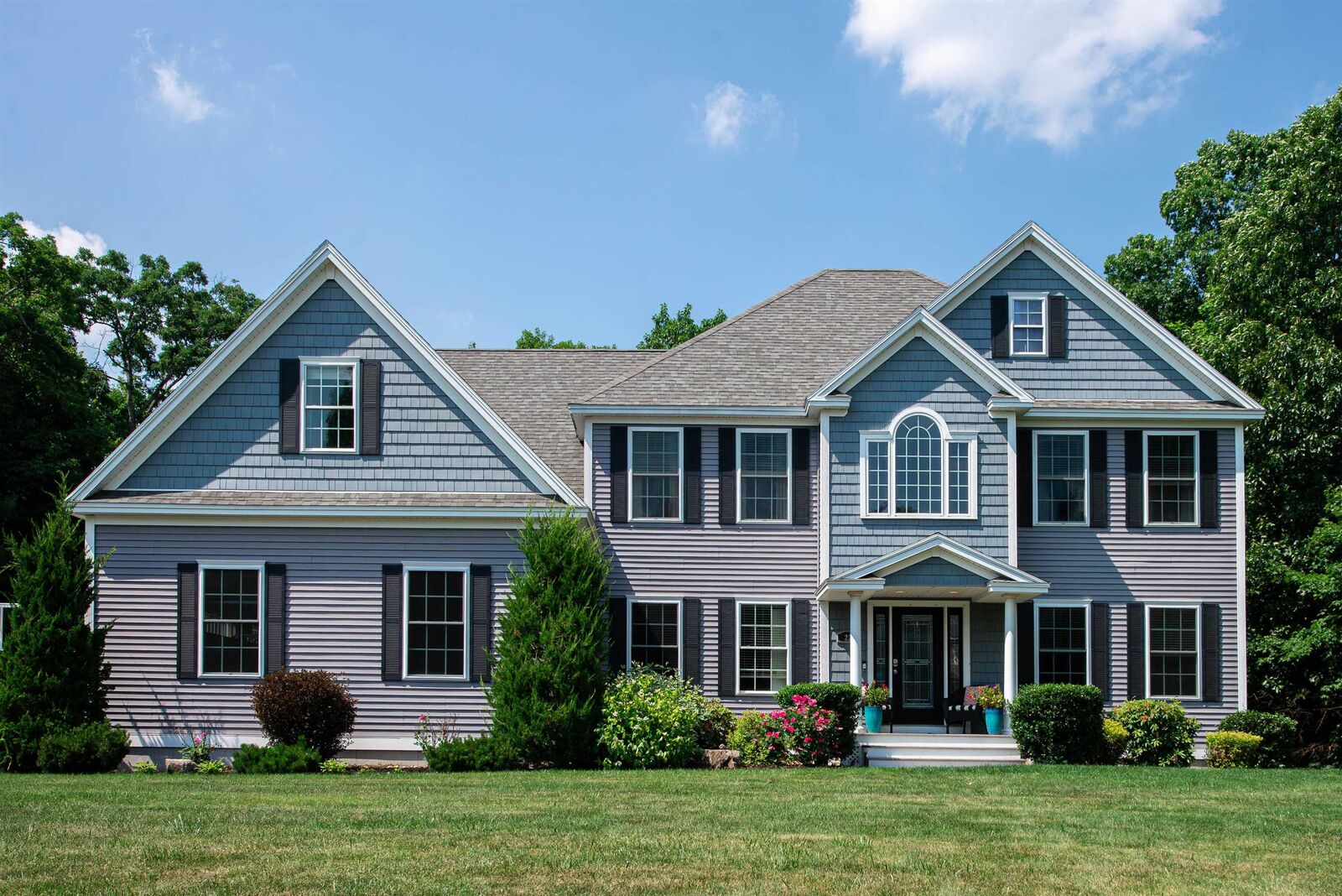 Property Photo: 22 Jacob Road NH 03087