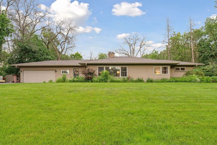 2600 Keller Parkway  Maplewood MN 55109 photo