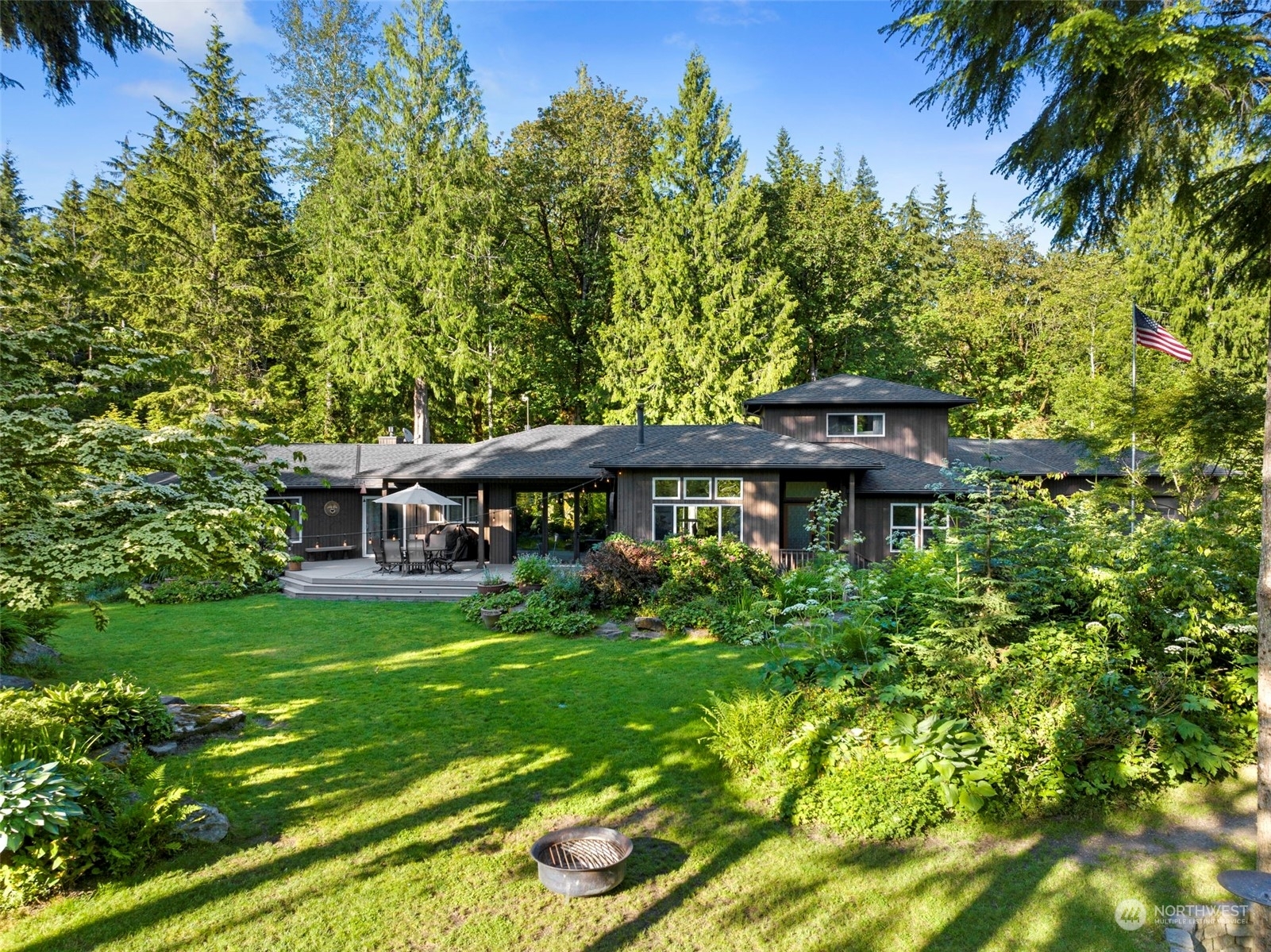 Property Photo:  30112 SE 64th Street  WA 98050 