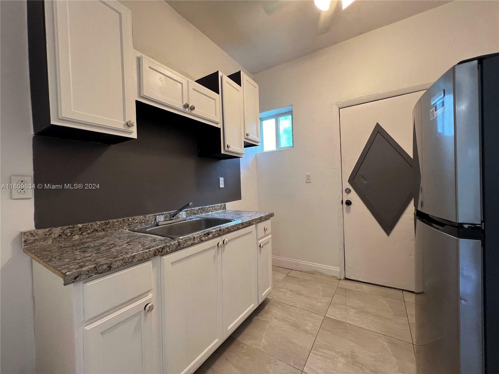 Property Photo:  22 NE 51st St A  FL 33137 