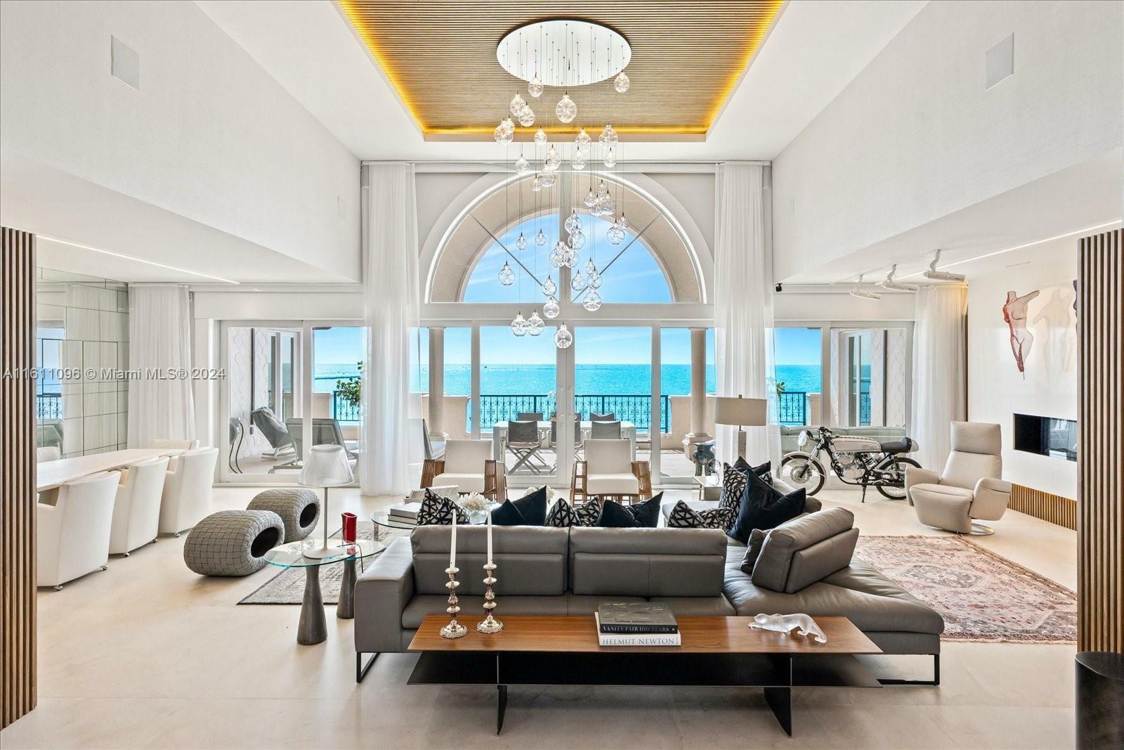 Property Photo:  7964 Fisher Island Dr 7964  FL 33109 