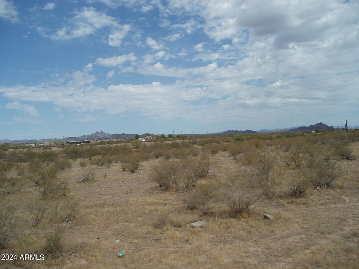 Property Photo: 30120 W Patton Road 51 AZ 85361