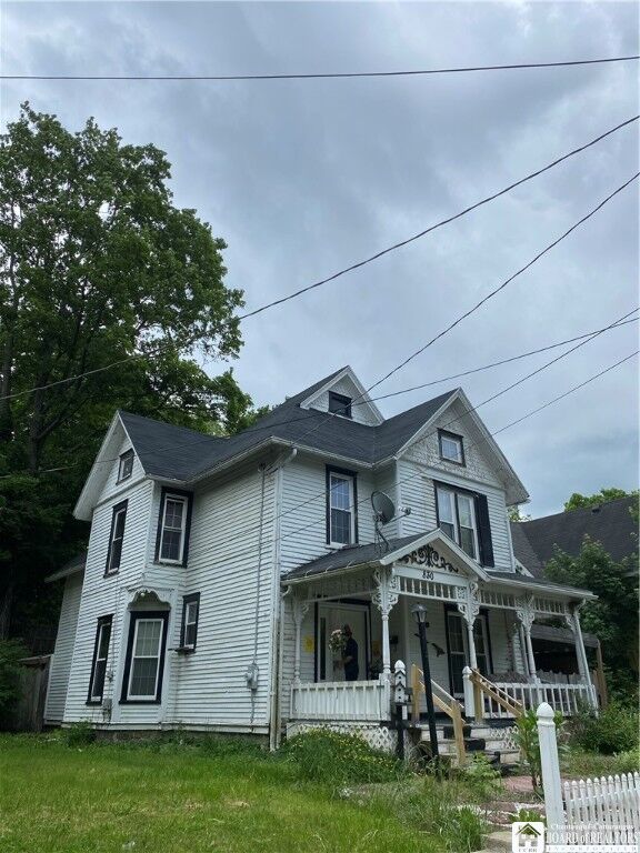 Property Photo:  830 Prendergast Avenue  NY 14701 