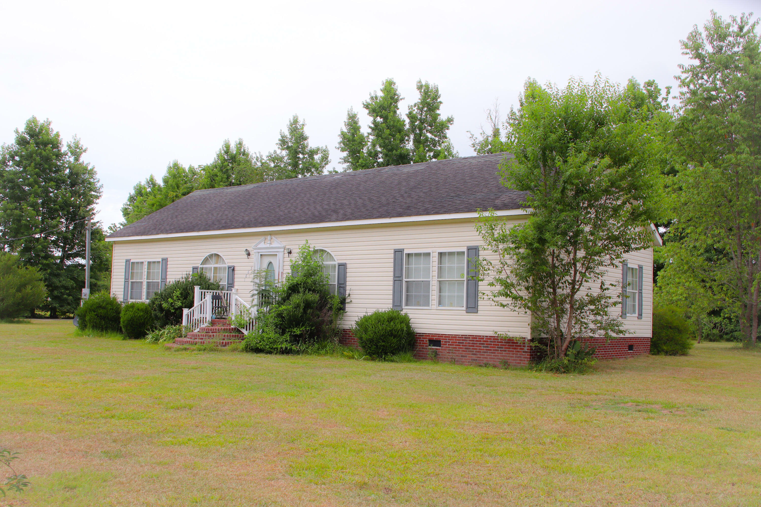 Property Photo:  1863 Camden Road  SC 29059 