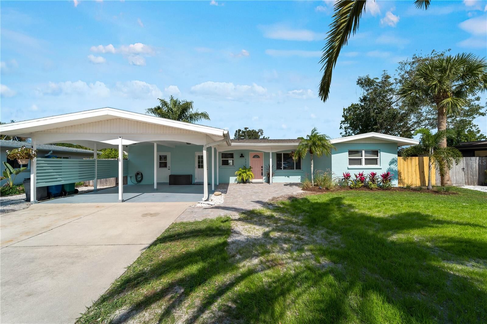 Property Photo: 1729 Colleen Street FL 34231