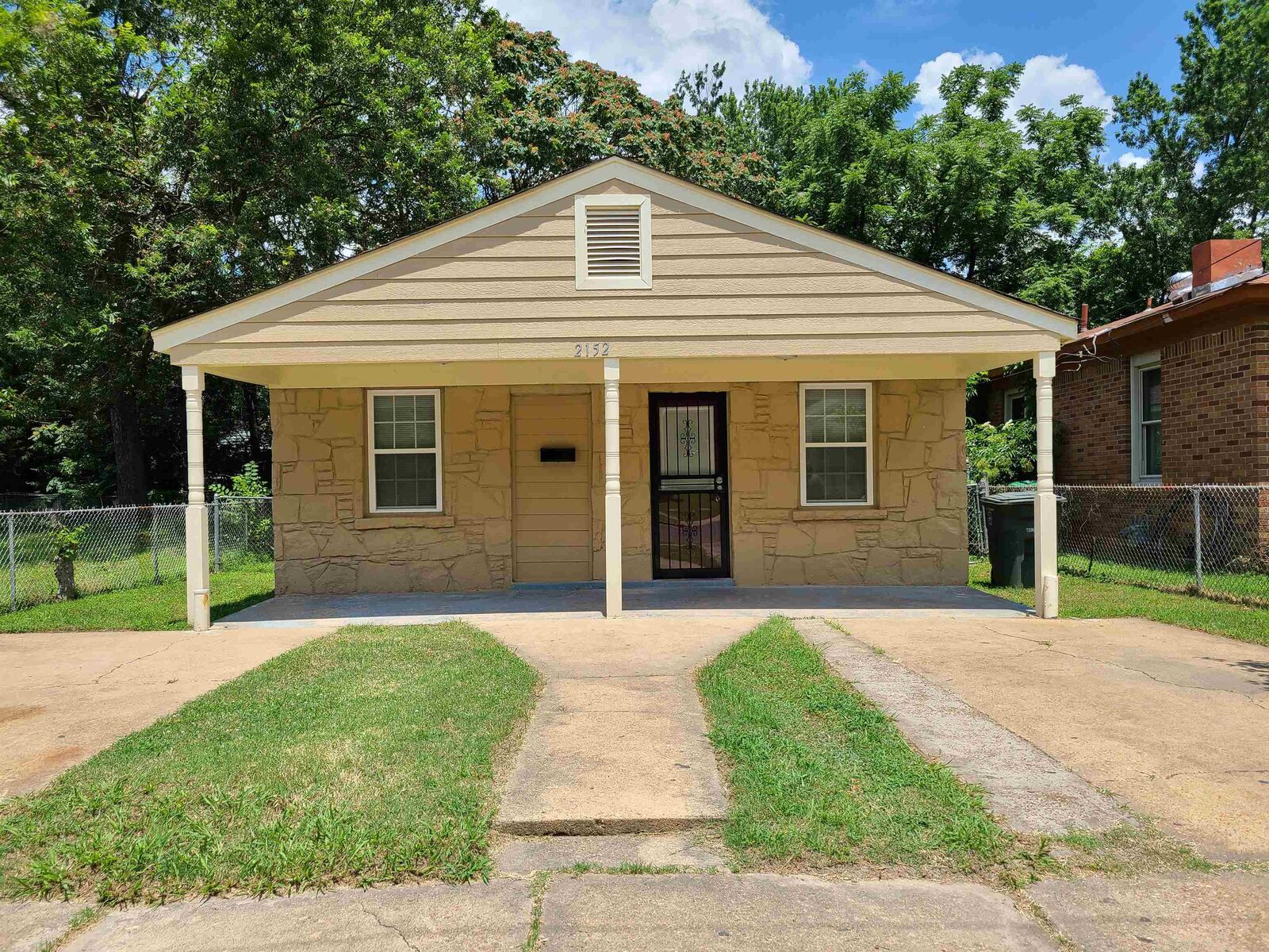 Property Photo:  2152 Clarksdale Ave  TN 38108 