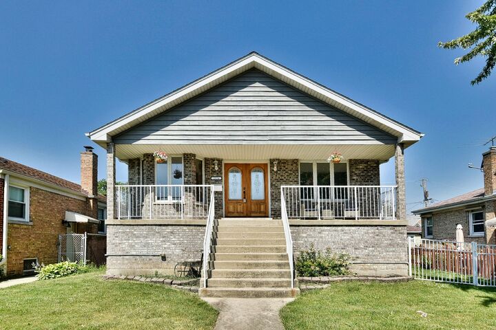 2524 N Grove Street  River Grove IL 60171 photo