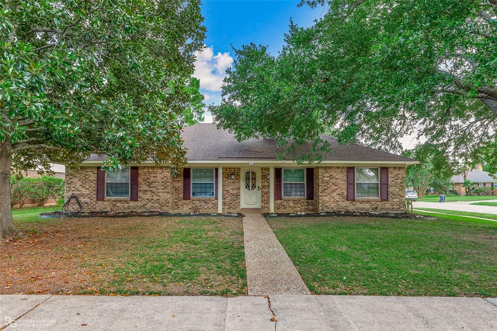 401 N Dresden Circle  Shreveport LA 71115 photo