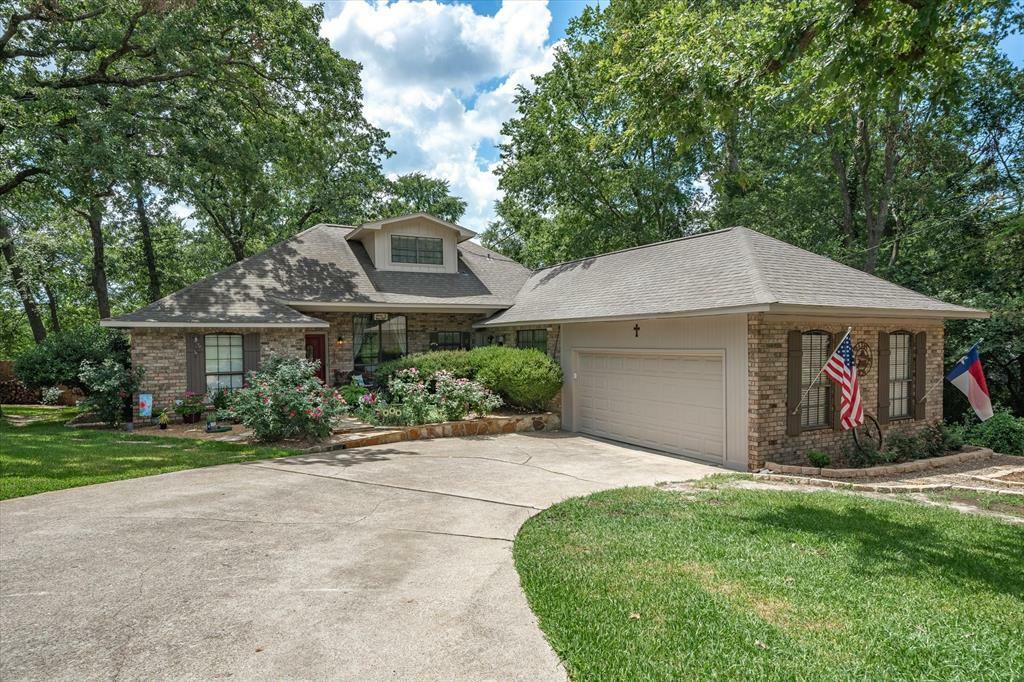 Property Photo:  226 Pinewood Lane  TX 75771 