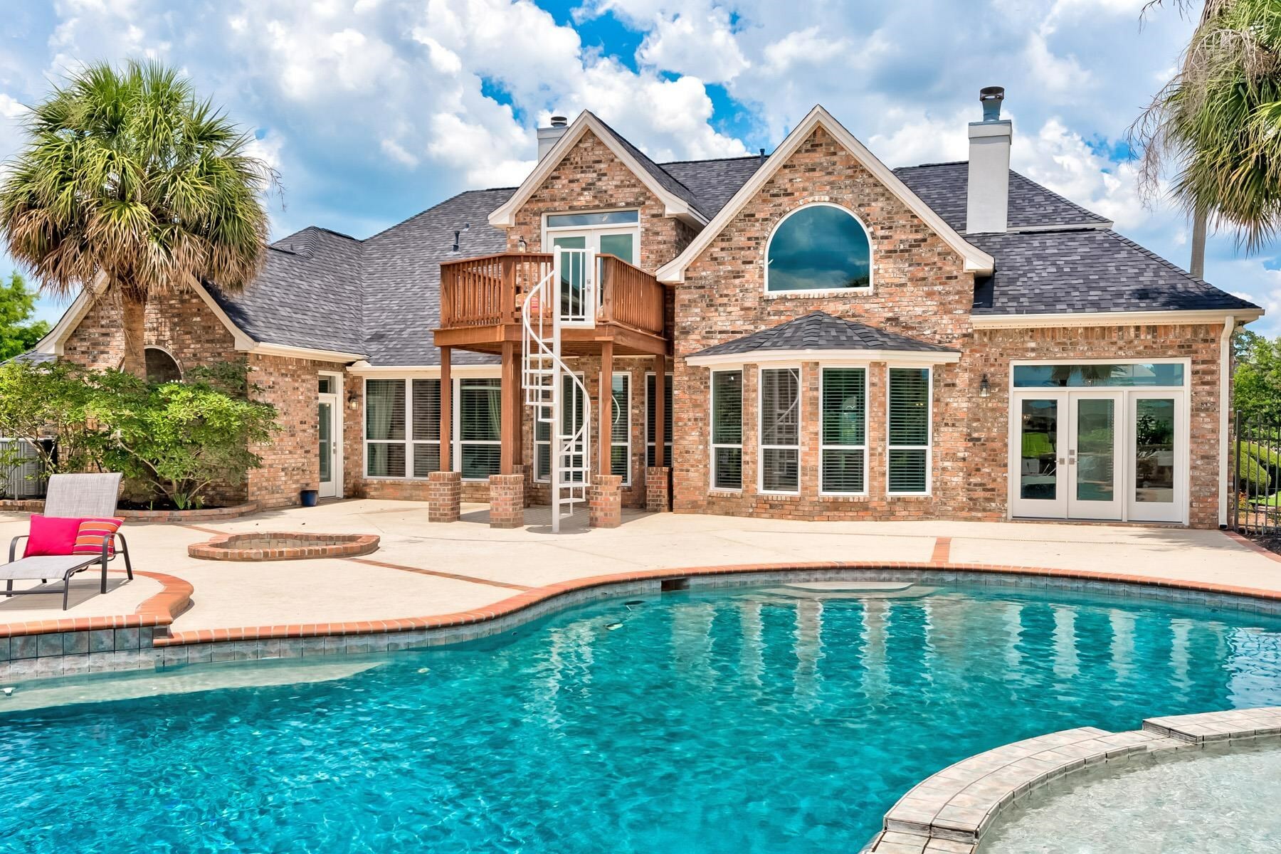 Property Photo: 125 Canvasback TX 77630