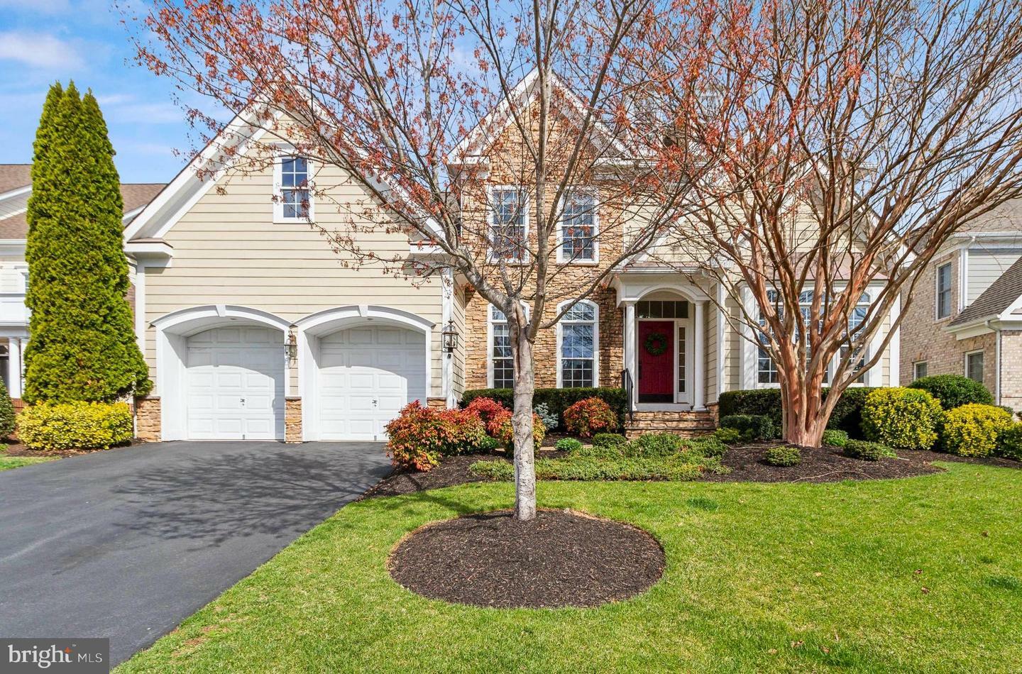 Property Photo:  8158 Snead Loop  VA 20155 