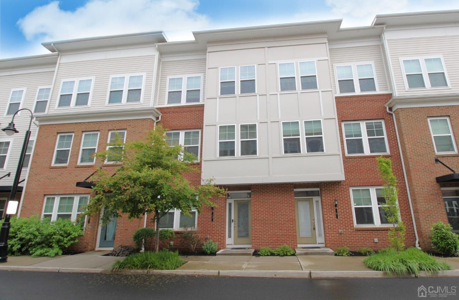 Property Photo:  13 Fleet Street  NJ 08902 